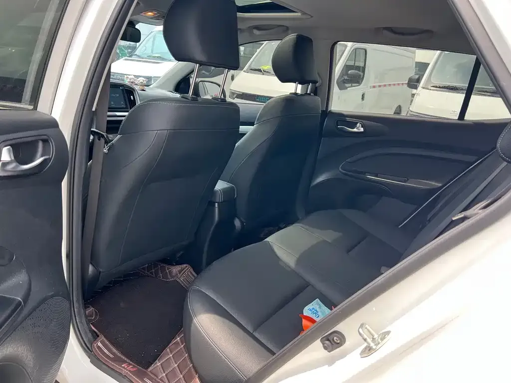 Kia KX1 — фото 4