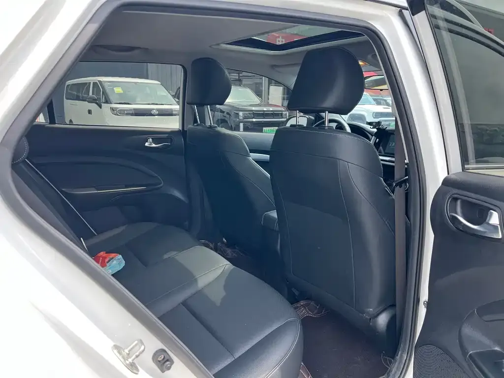 Kia KX1 — фото 6