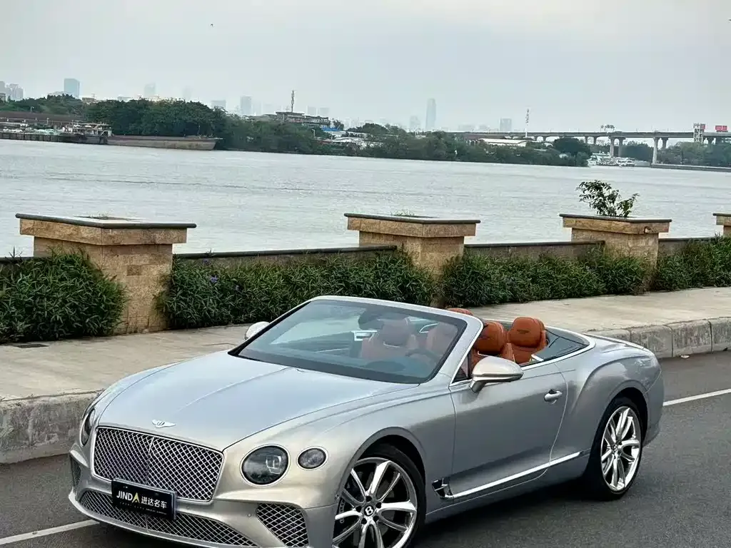 Bentley Continental — фото 1