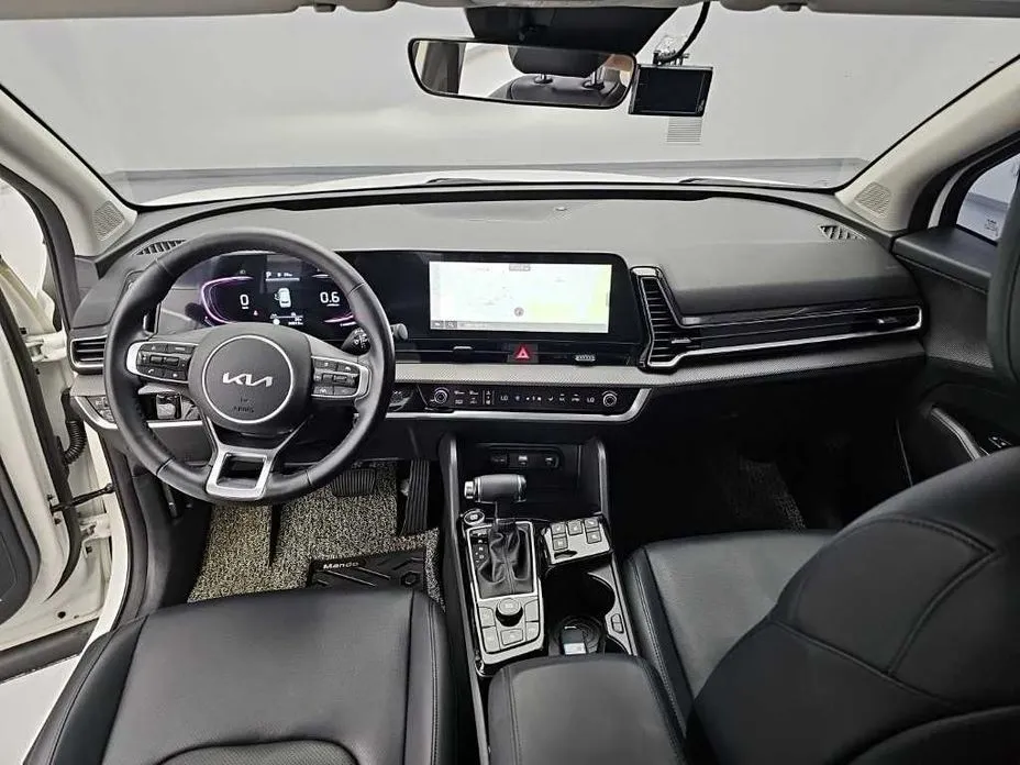 Kia Sportage — фото 8