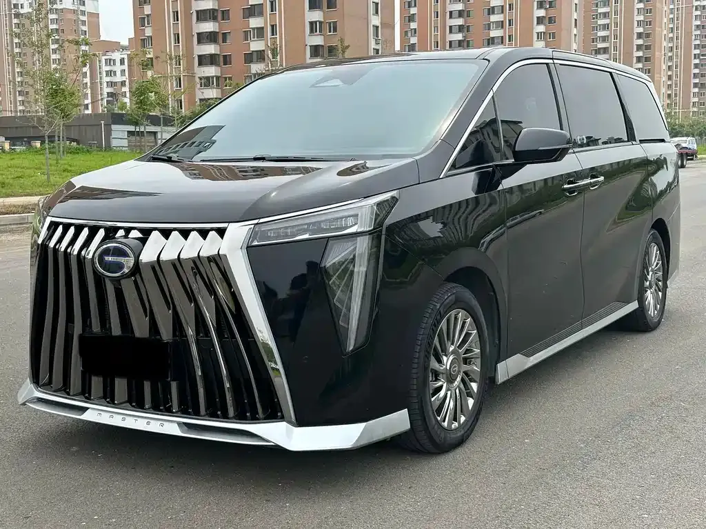 GAC Motor Trumpchi M8 — фото 1
