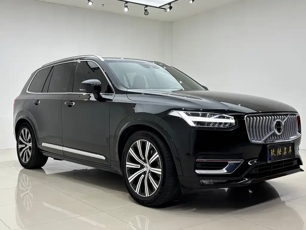 Volvo XC90 — фото 4