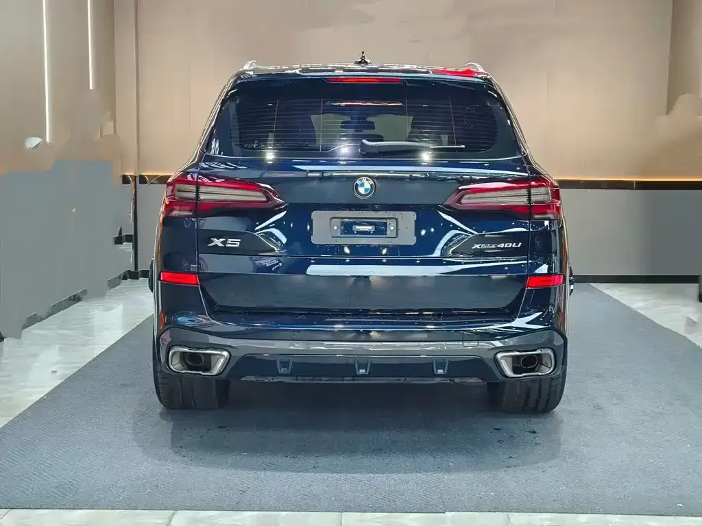 BMW X5 — фото 2
