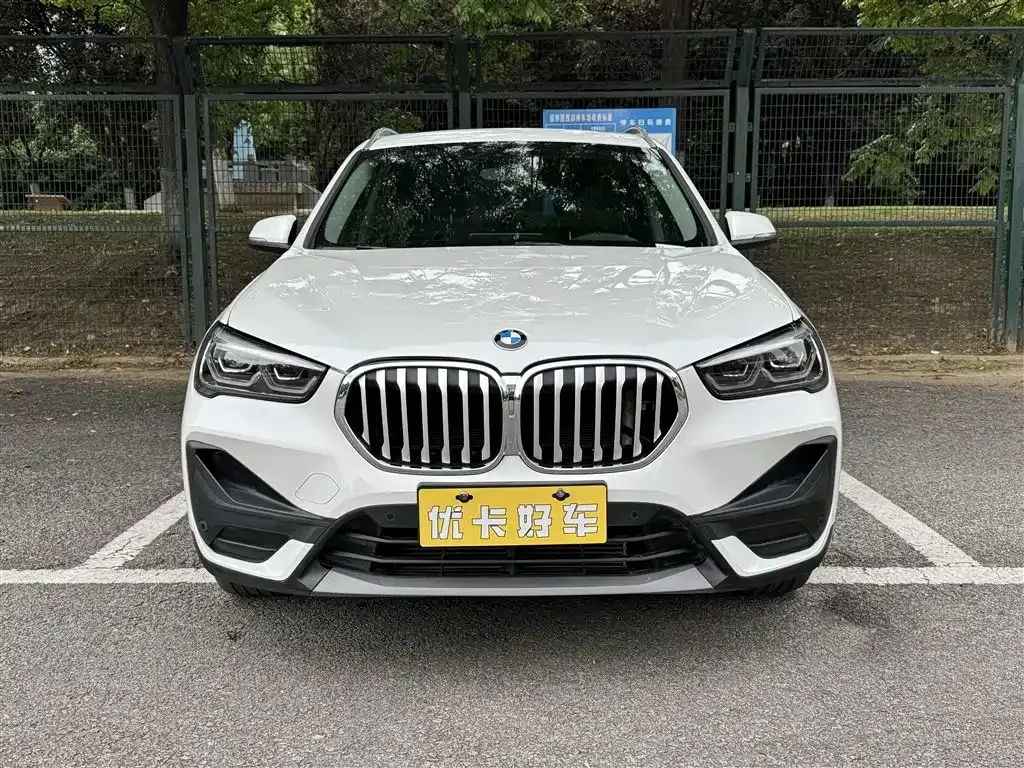 BMW X1 — фото 4