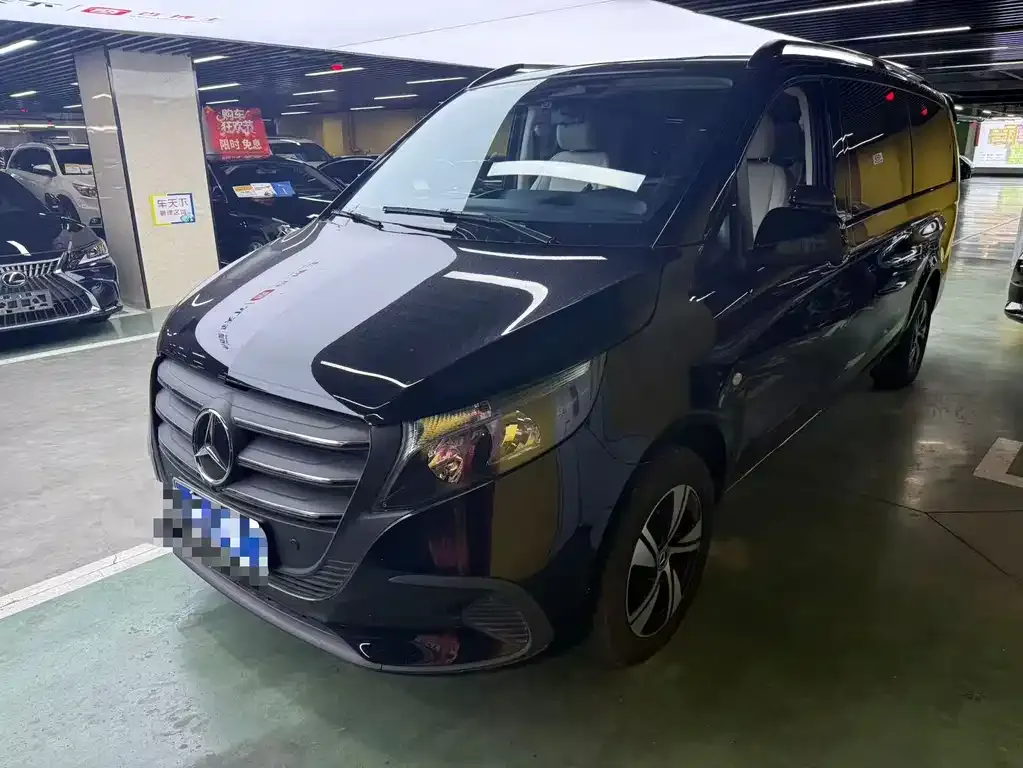 Mercedes-Benz Vito — фото 1