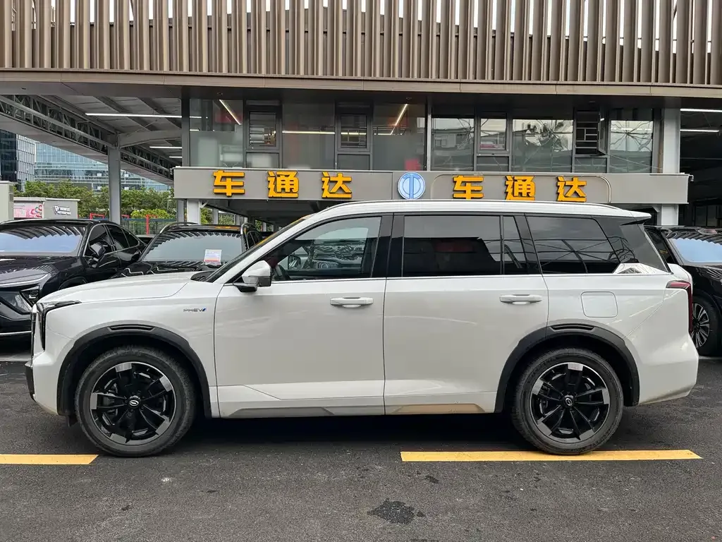 GAC Motor Trumpchi ES9 — фото 2