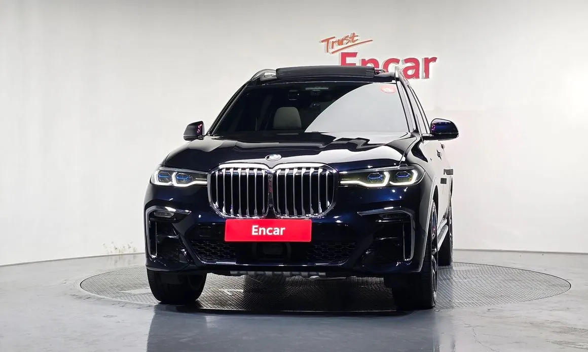 BMW X7 — фото 3