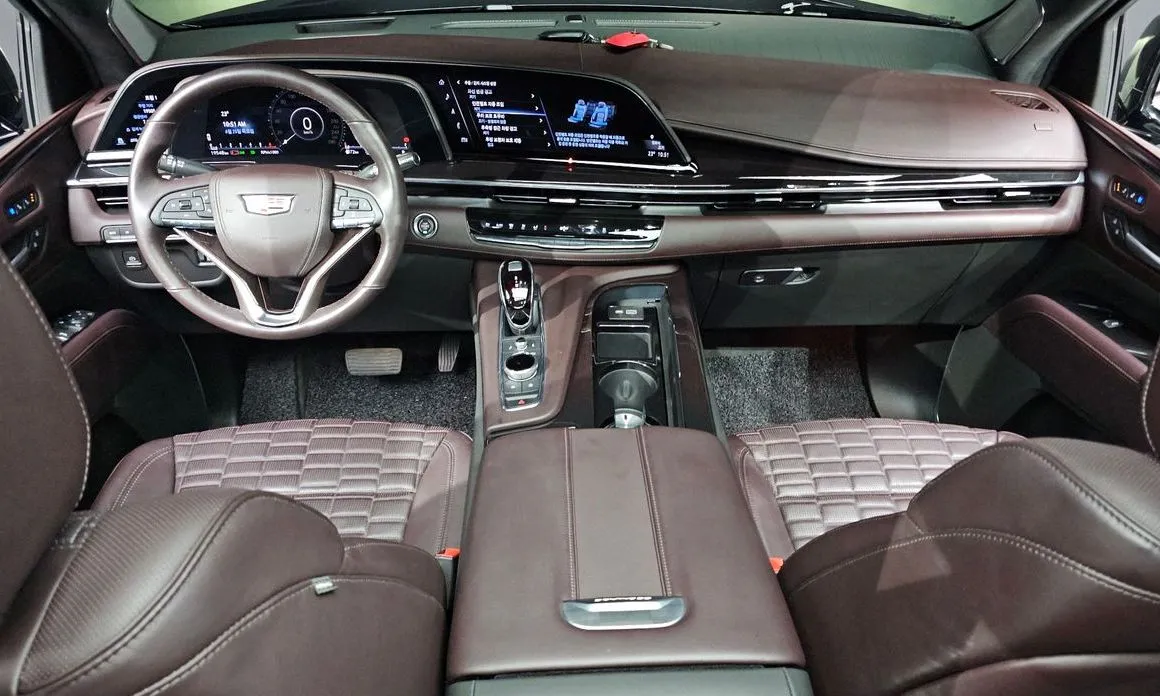 Cadillac Escalade 2022 из KR, фото 9