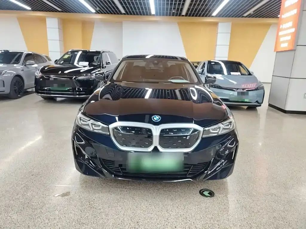 BMW i3 — фото 7