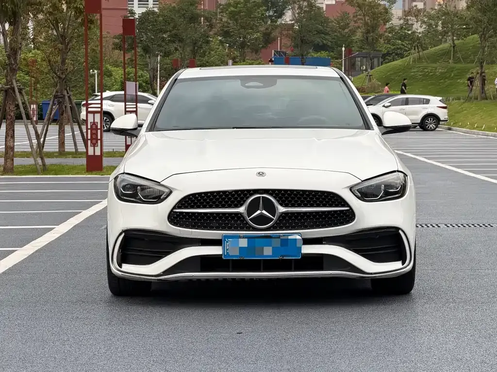 Mercedes-Benz C-Class — фото 10