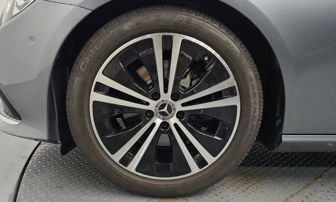 Mercedes-Benz E-Class 2021 из KR, фото 8