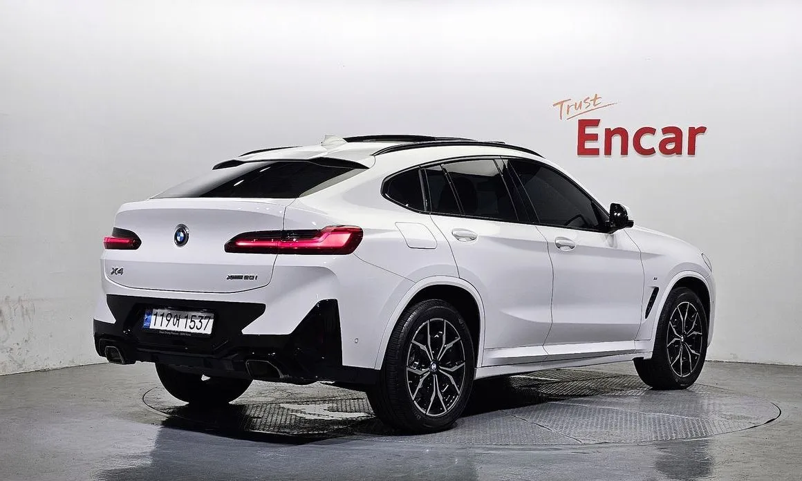 BMW X4 — фото 4