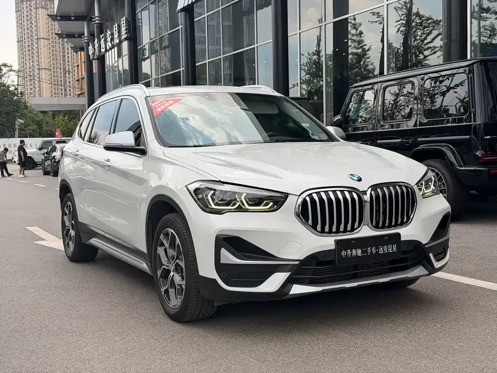 BMW X1 — фото 10