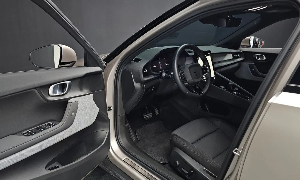 Polestar Polestar 2 2023 из KR, фото 7