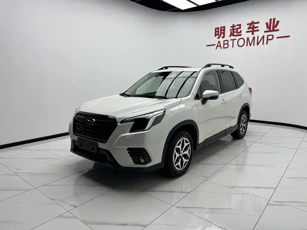 Subaru Forester — фото 2
