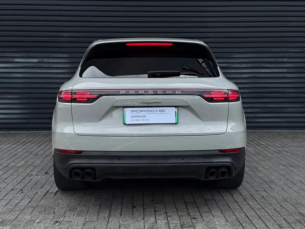 Porsche Cayenne Hybrid — фото 3
