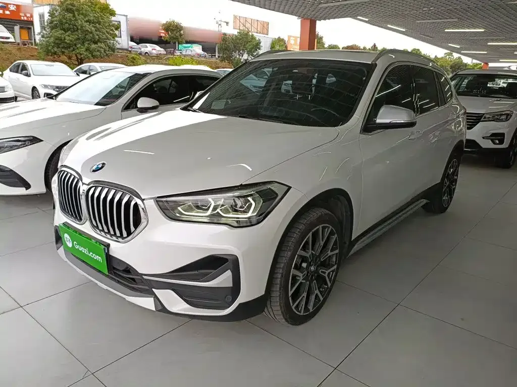 BMW X1 — фото 7