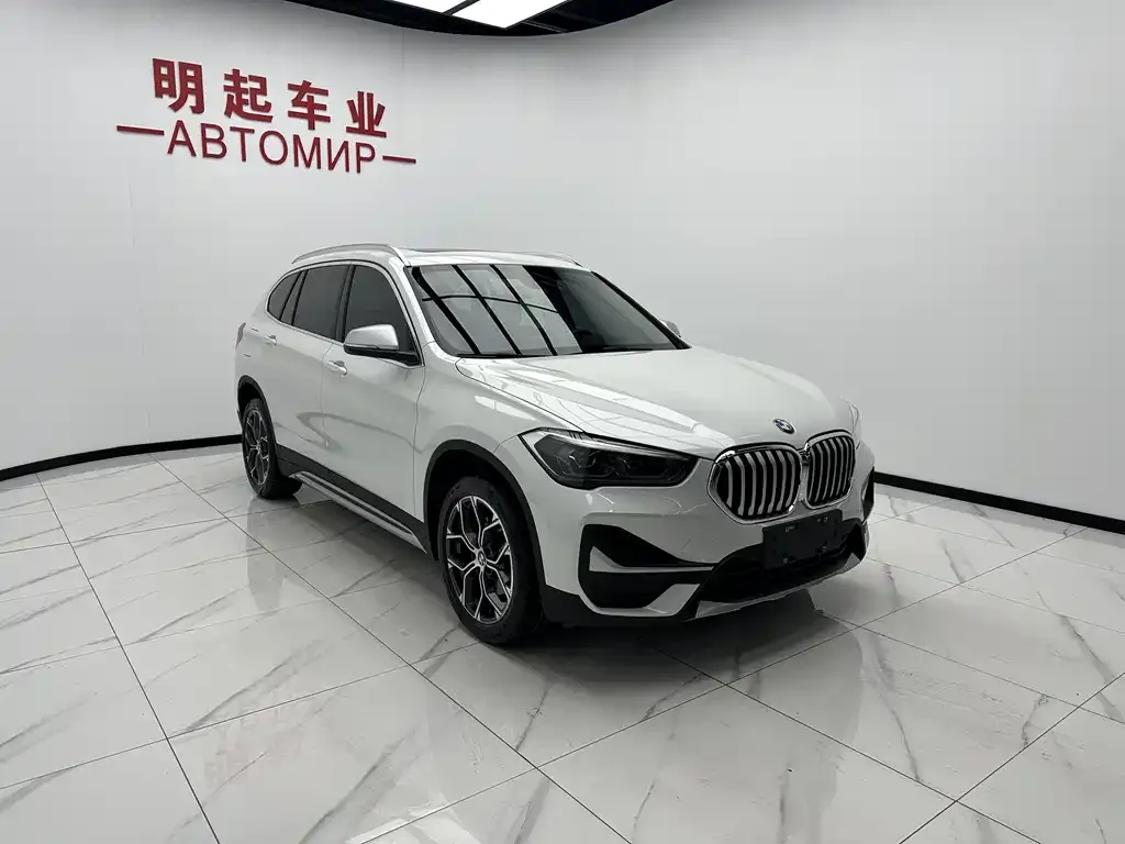 BMW X1 — фото 3