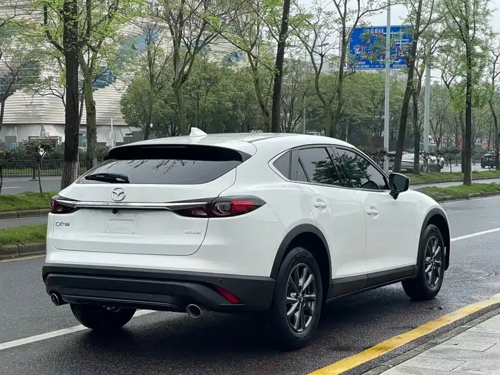 Mazda CX-4 — фото 9