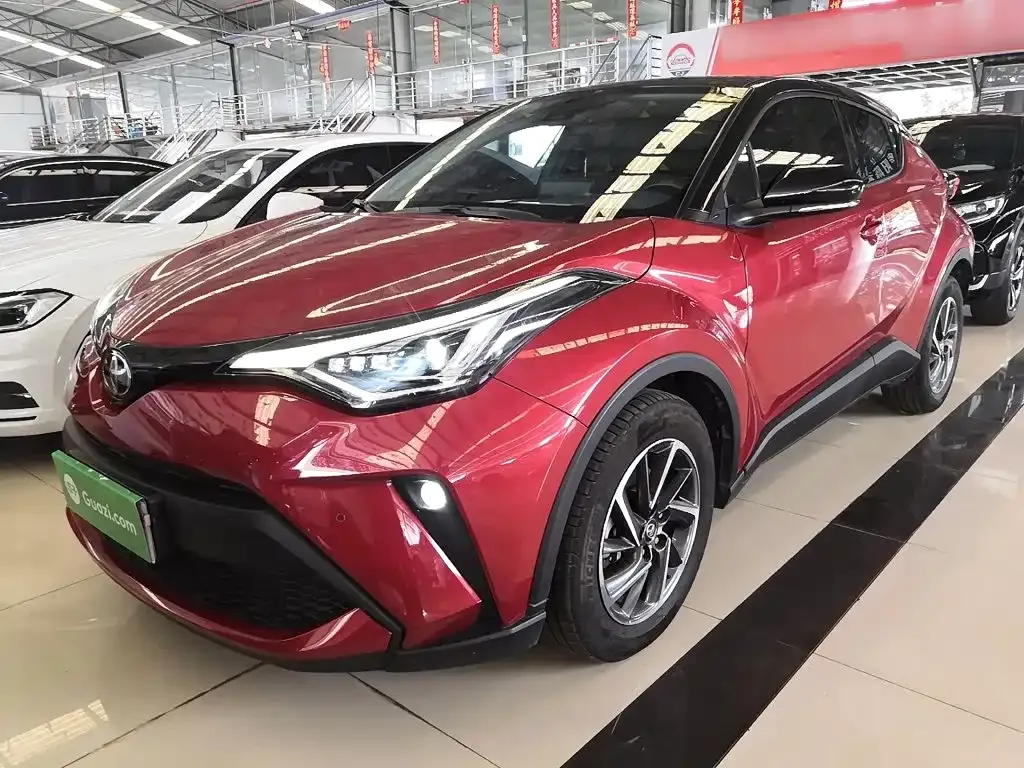 Toyota C-HR — фото 10