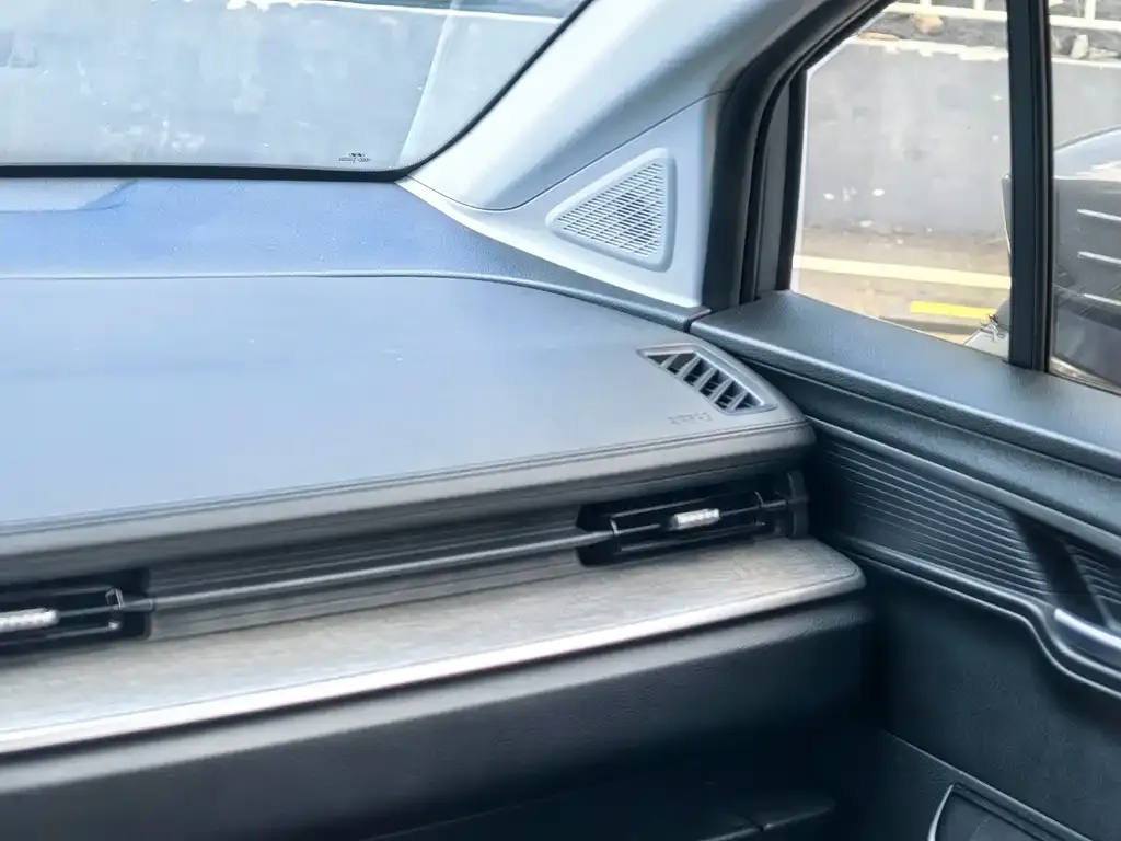 Hyundai Custo — фото 2