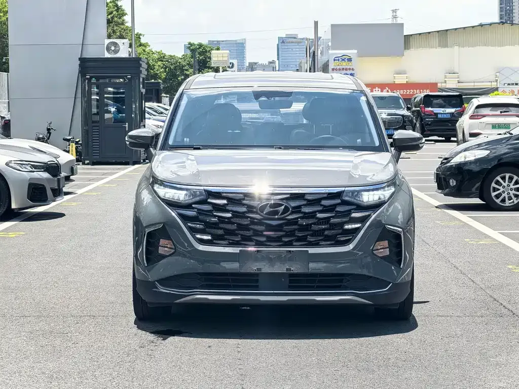 Hyundai Custo — фото 8