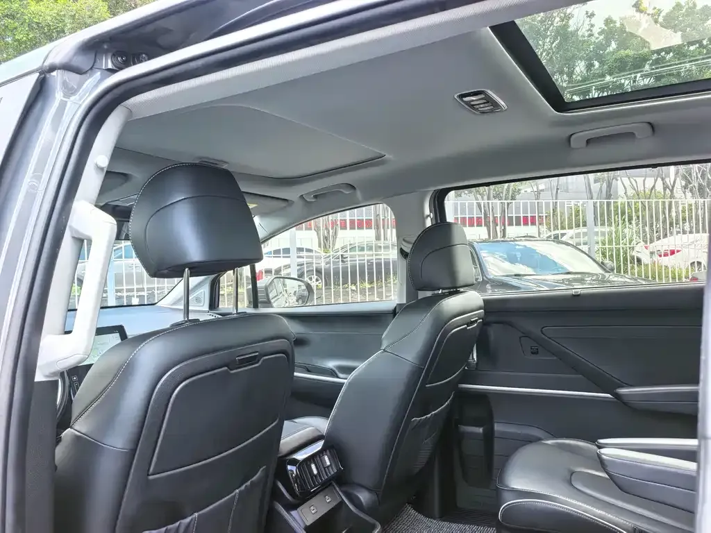 Hyundai Custo — фото 7
