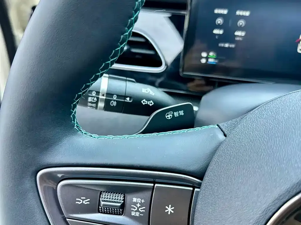 BYD Seal 06 — фото 10