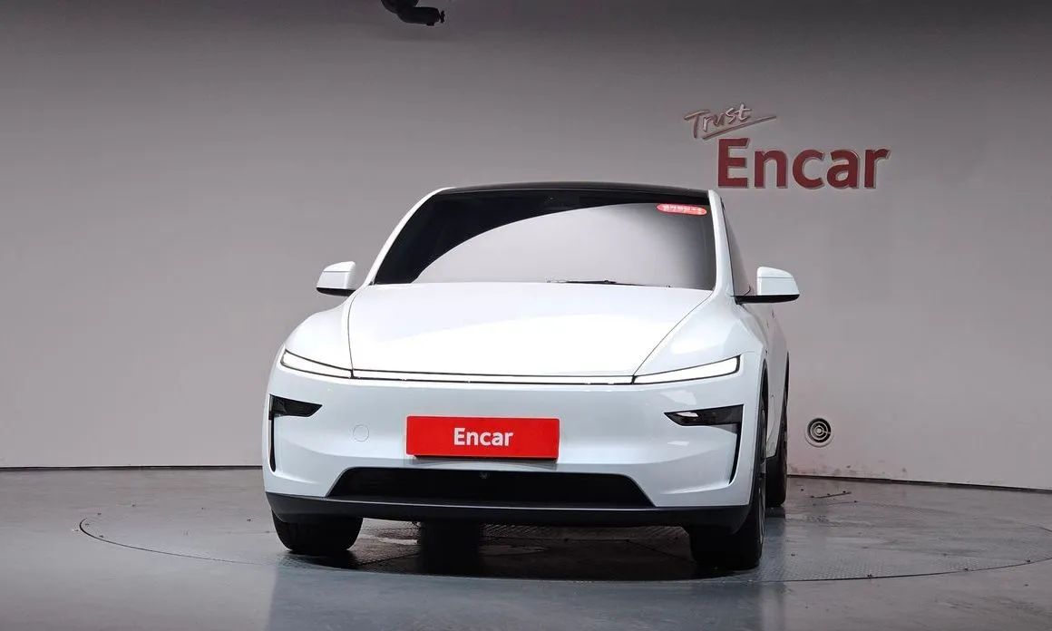 Tesla Model Y — фото 2