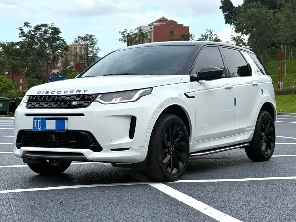 Land Rover Discovery Sport — фото 1
