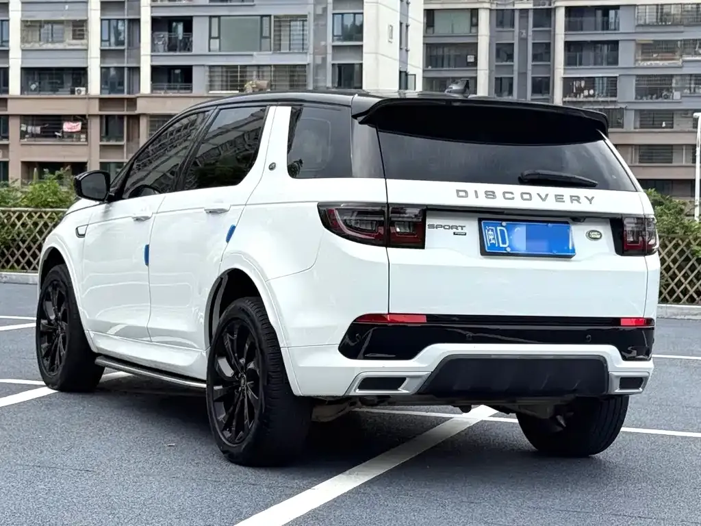 Land Rover Discovery Sport — фото 9