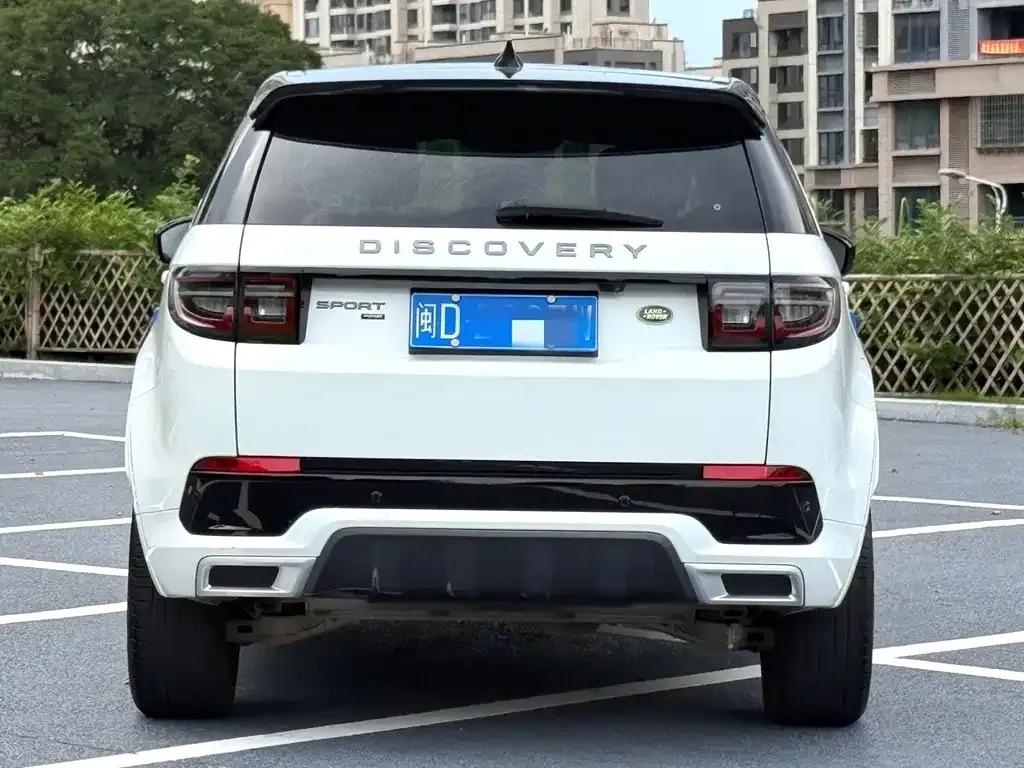 Land Rover Discovery Sport — фото 3