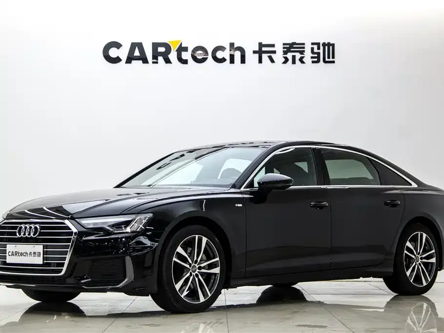 Audi A6L — фото 1