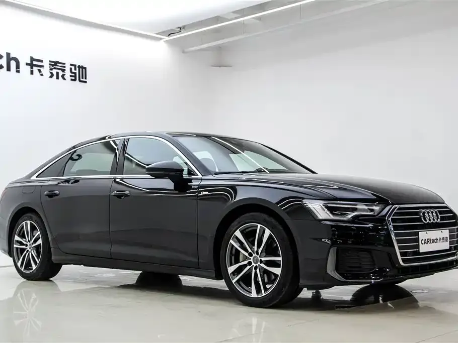 Audi A6L — фото 9