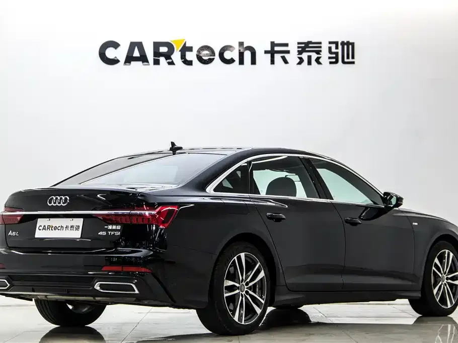 Audi A6L — фото 2