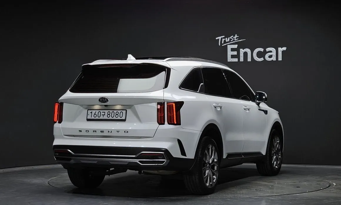 Kia Sorento — фото 4