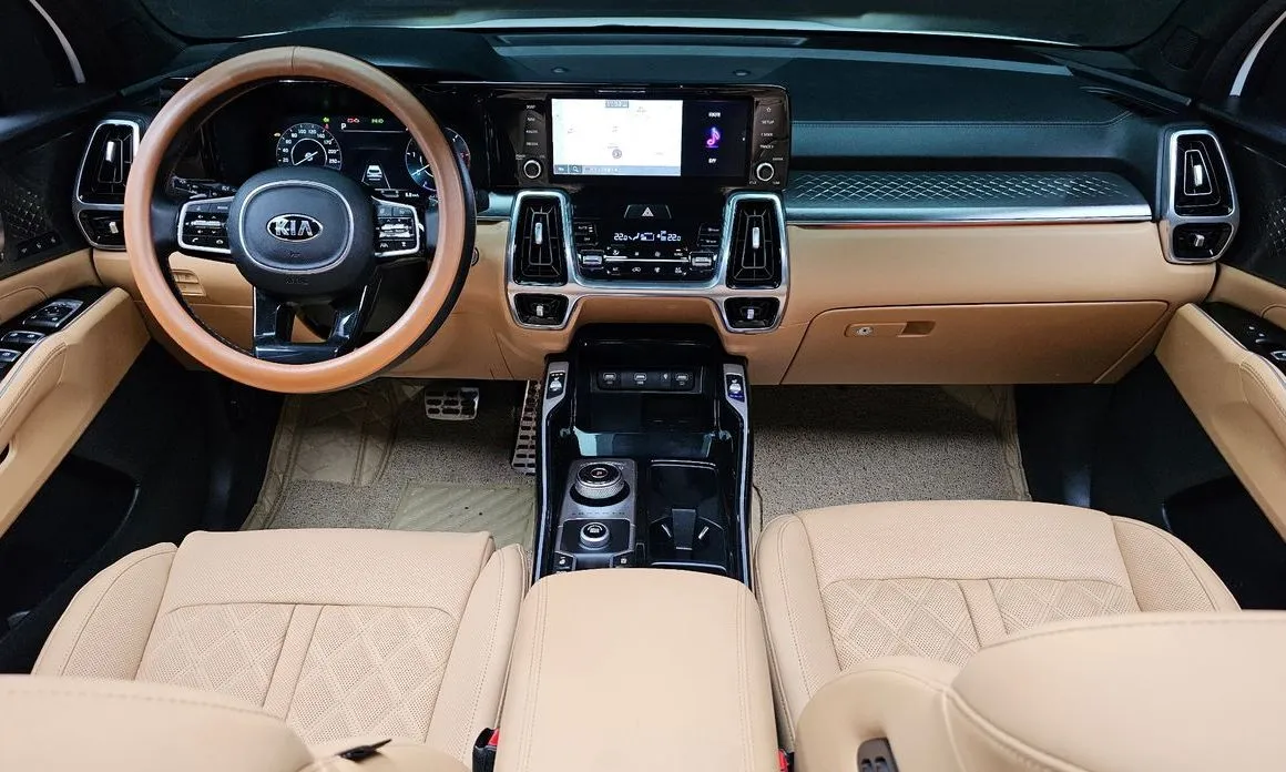 Kia Sorento — фото 10