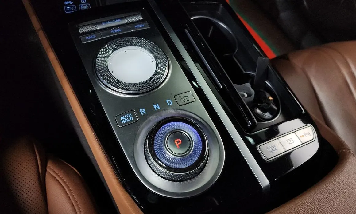 Genesis G80 — фото 9