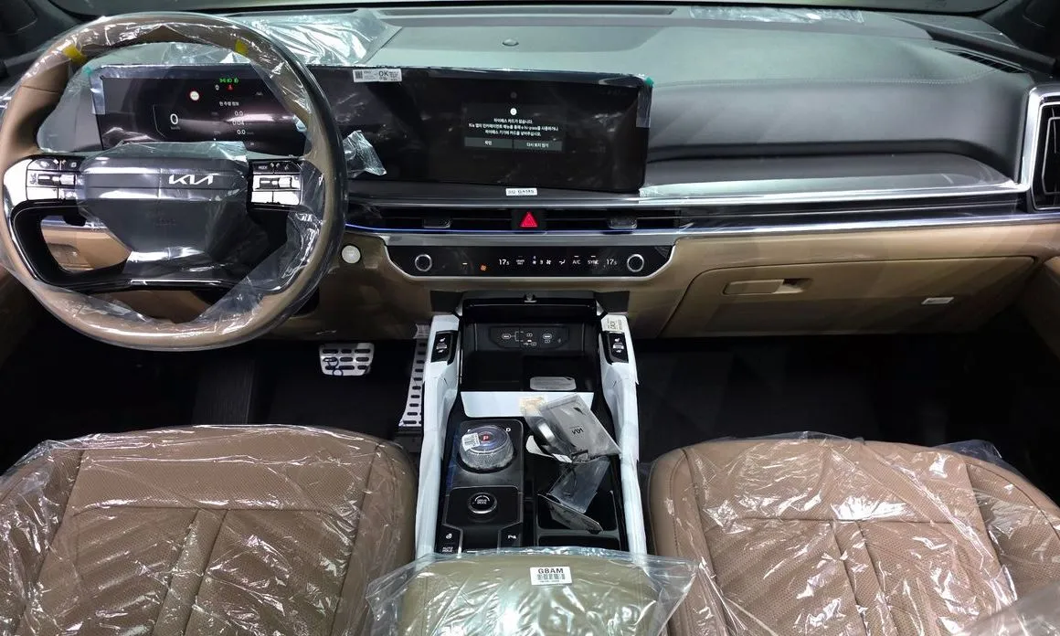 Kia Sorento — фото 8