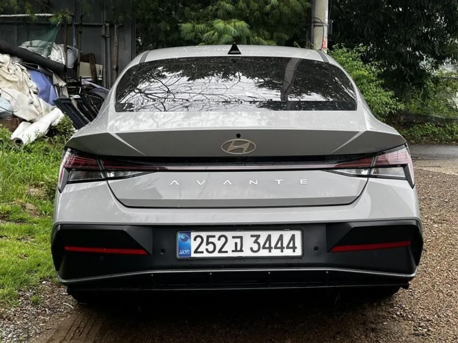 Hyundai AVANTE — фото 2