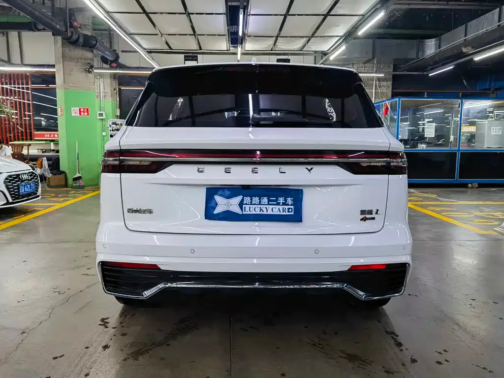 Geely Xingyue L — фото 6