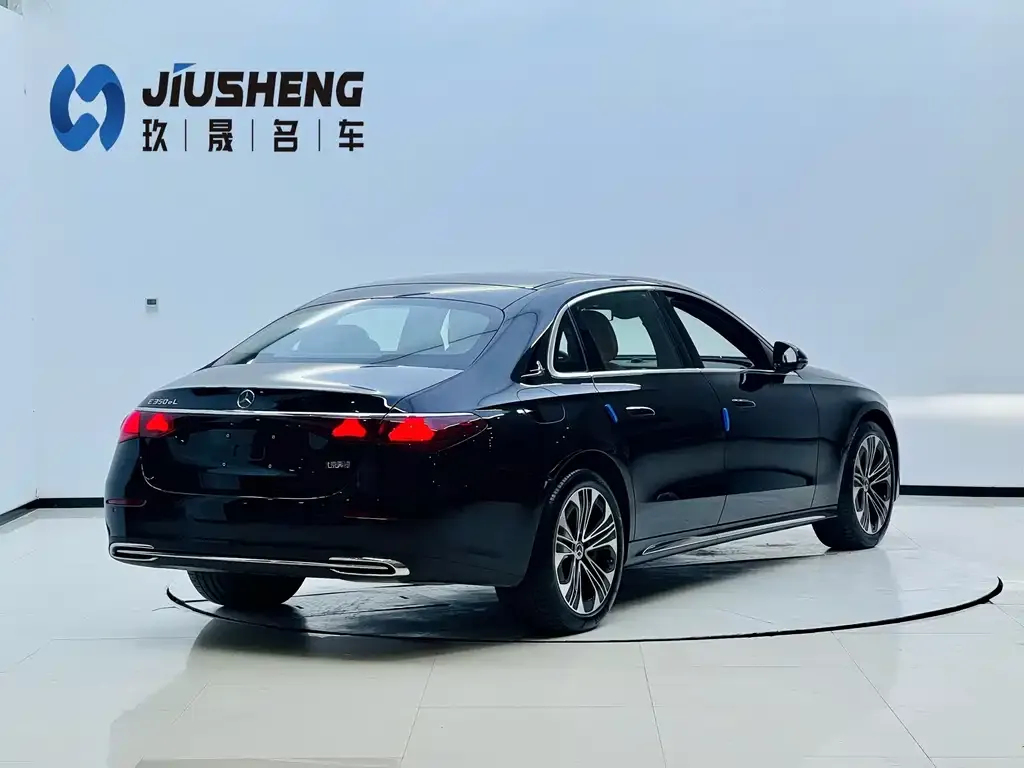 Mercedes-Benz E-Class New Energy — фото 3