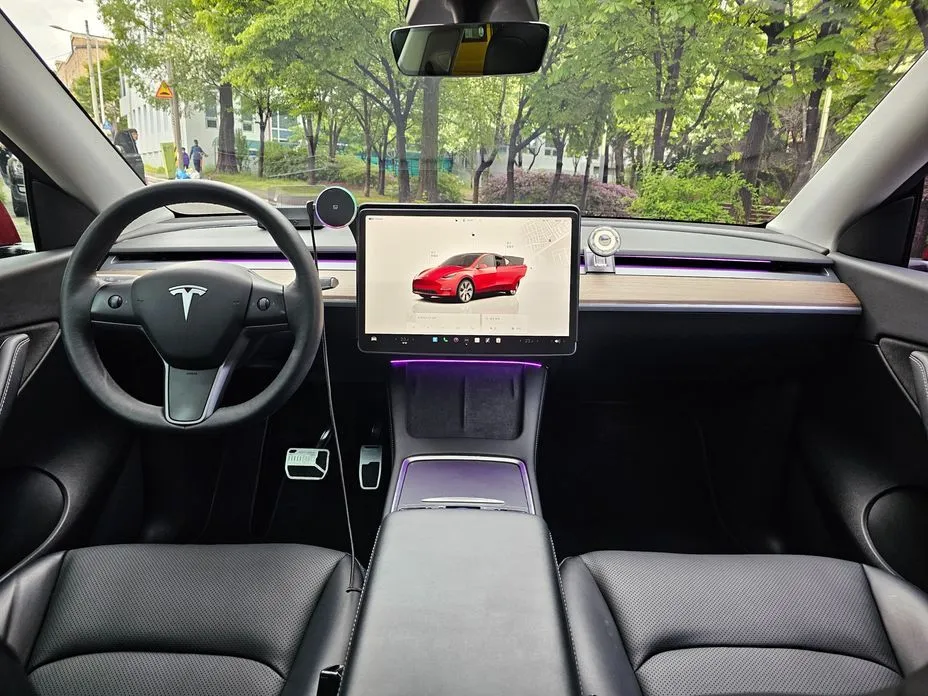 Tesla Model Y — фото 3