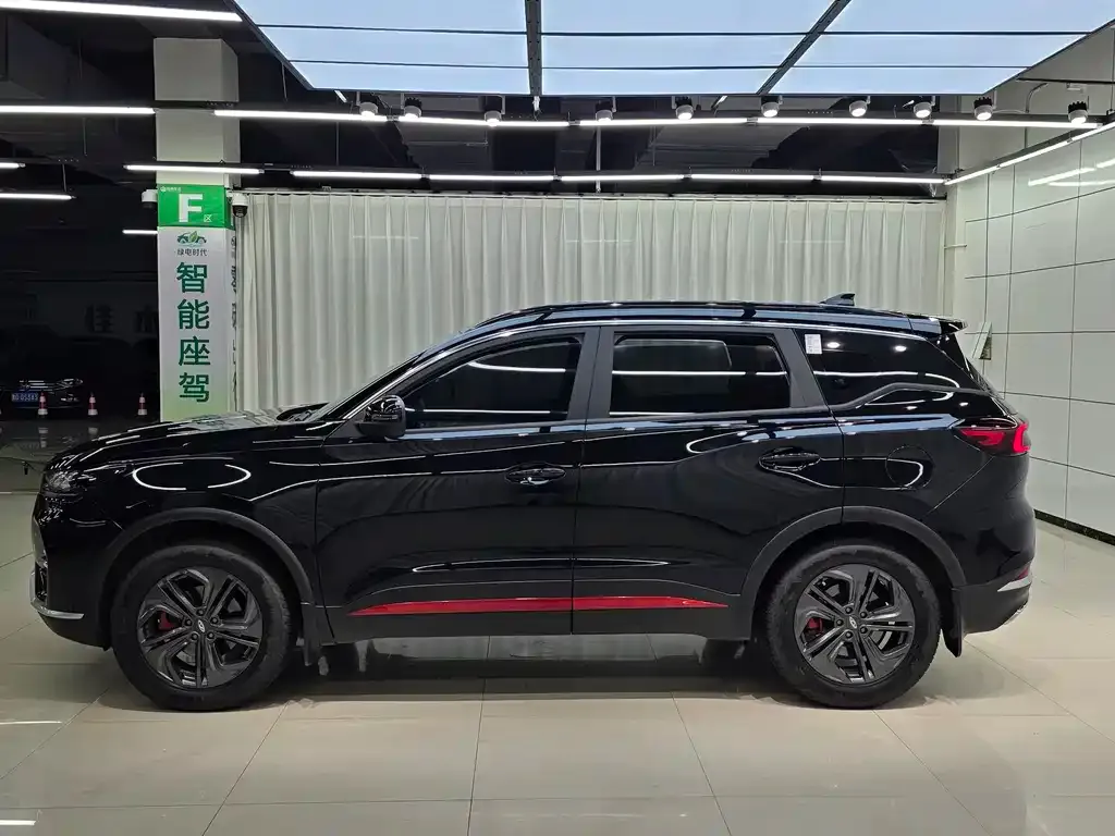 Chery Tiggo 7 — фото 10