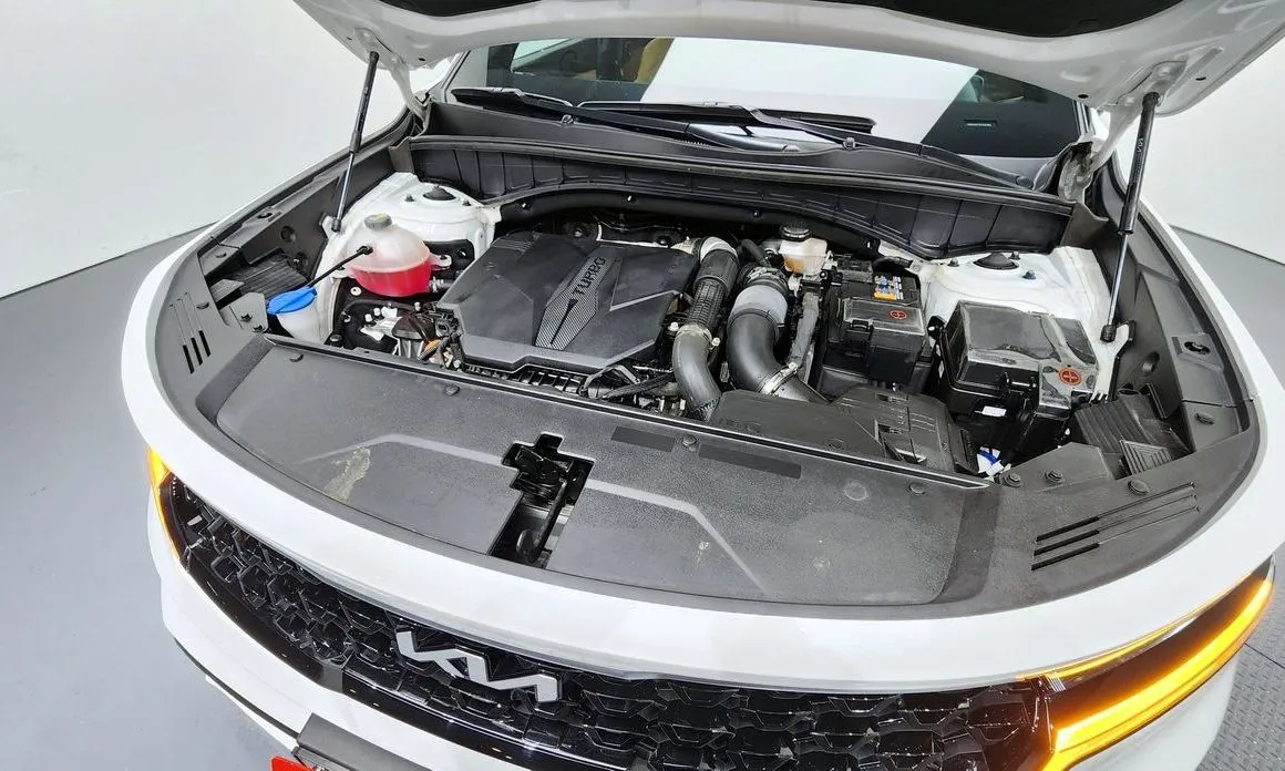 Kia Sorento — фото 8