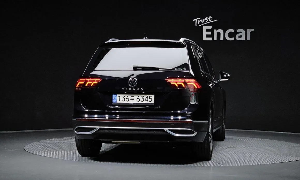 Volkswagen Tiguan — фото 5