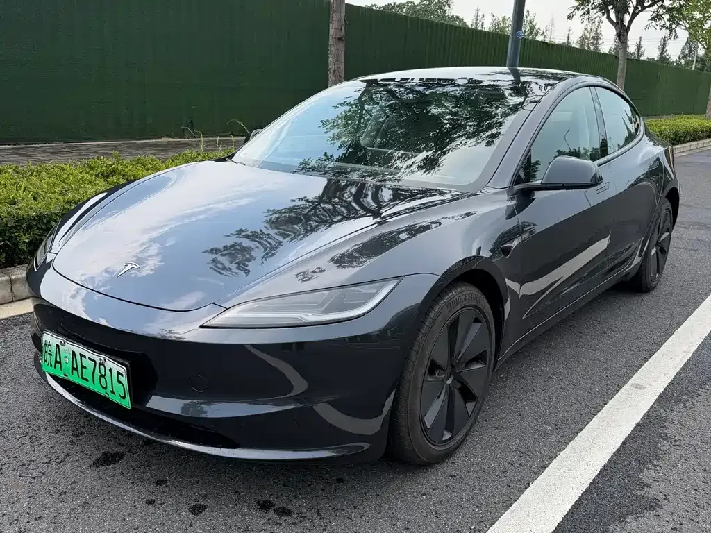 Tesla Model 3 — фото 6