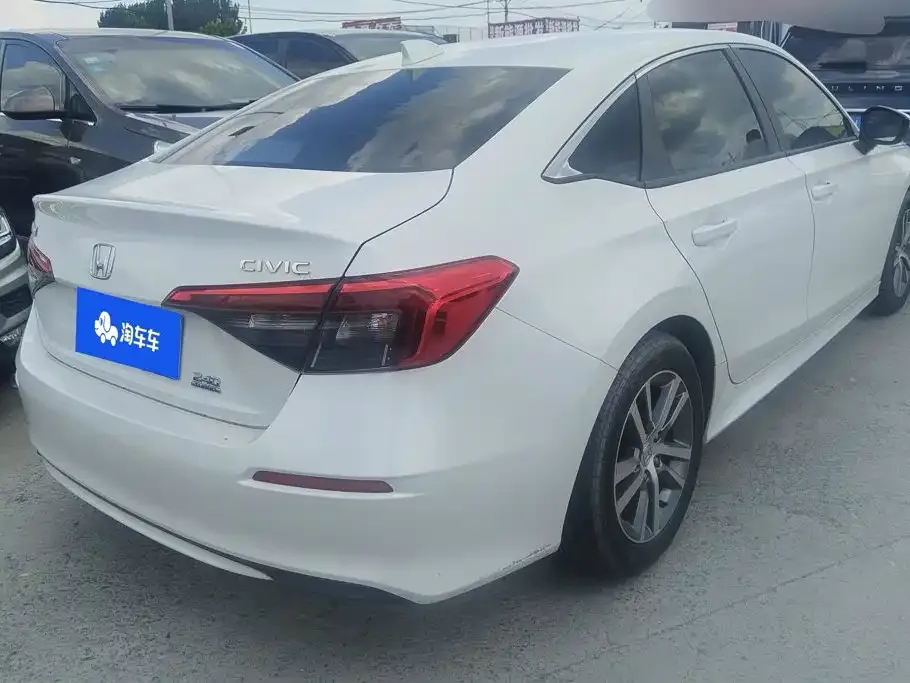 Honda Civic — фото 9