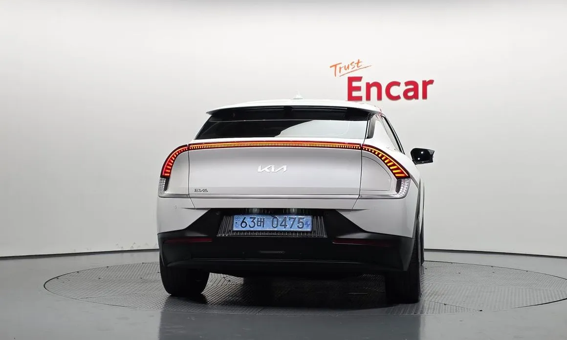 Kia EV6 — фото 4