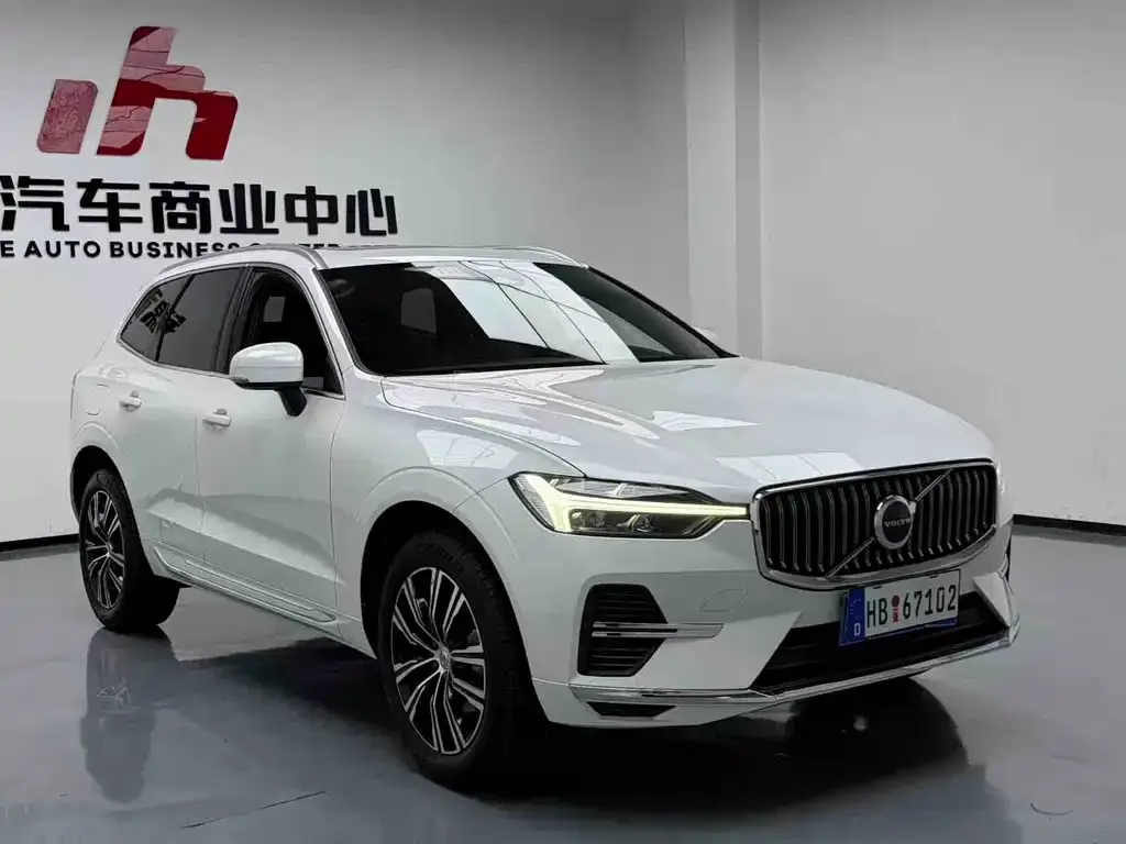 Volvo XC60 — фото 3